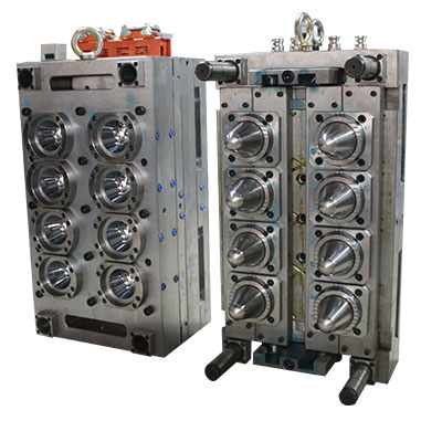 Bottle blank mould